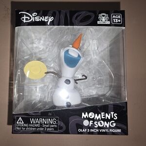 Disney Olaf Vinyl Figure 'Moments Of Song'-NWT